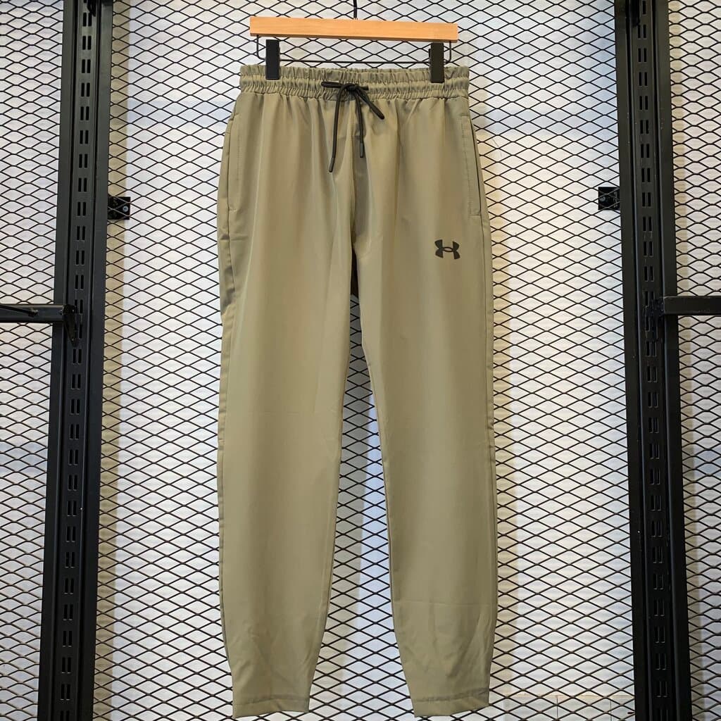 Under Armour Men's Tracksuit Bottoms - Olive Green (S)