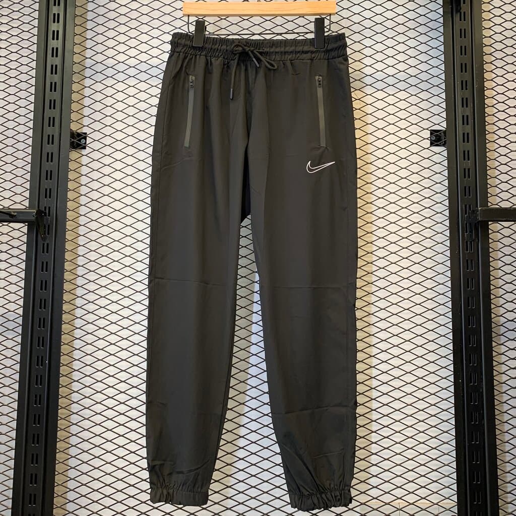 Nike Men's Tracksuit Bottoms - Black (S)
