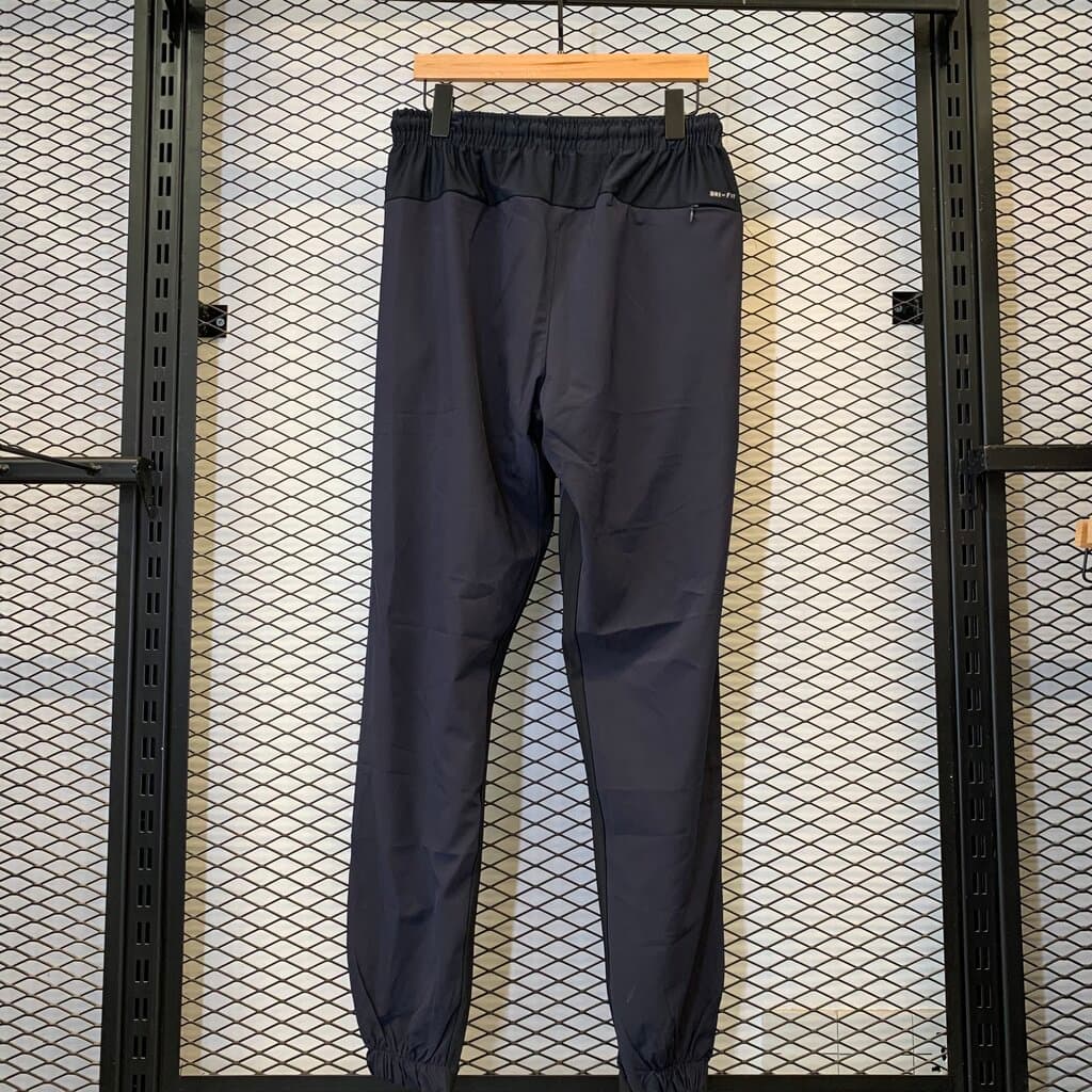 Nike Men's Tracksuit Bottoms - Navy Blue (S) 4