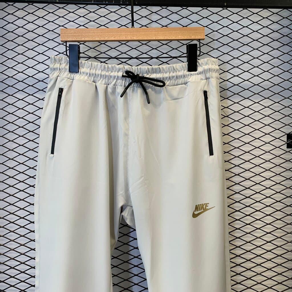 Nike Men's Tracksuit Bottoms - Off White (L) 2