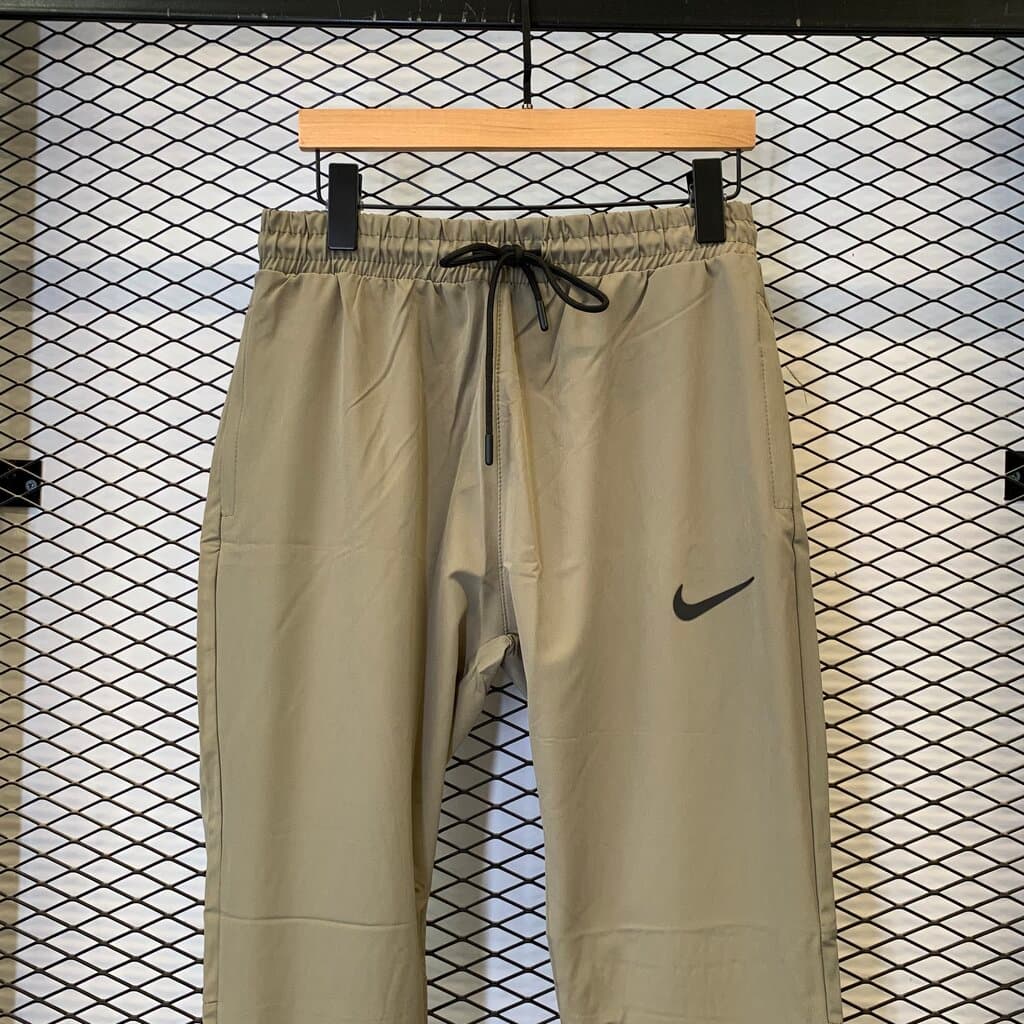 Nike Men's Tracksuit Bottoms - Light Brown (S) 3