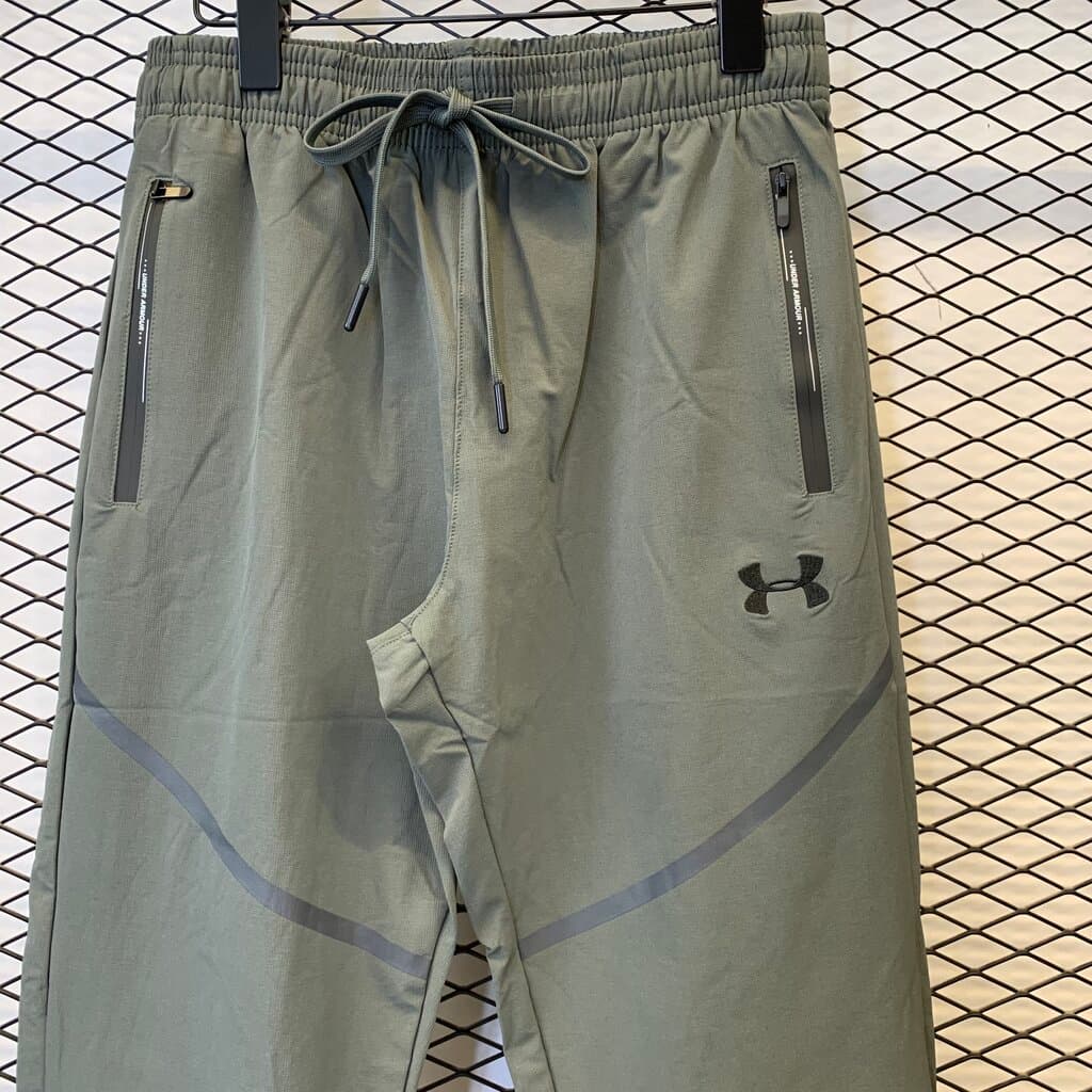 Under Armour Men's Tracksuit Bottoms - Olive Green (M) 3