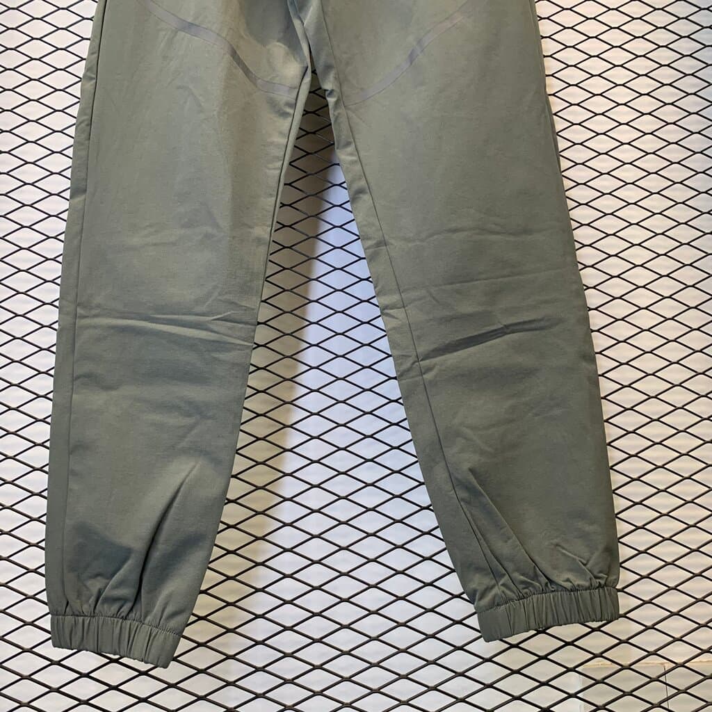 Under Armour Men's Tracksuit Bottoms - Olive Green (M) 4