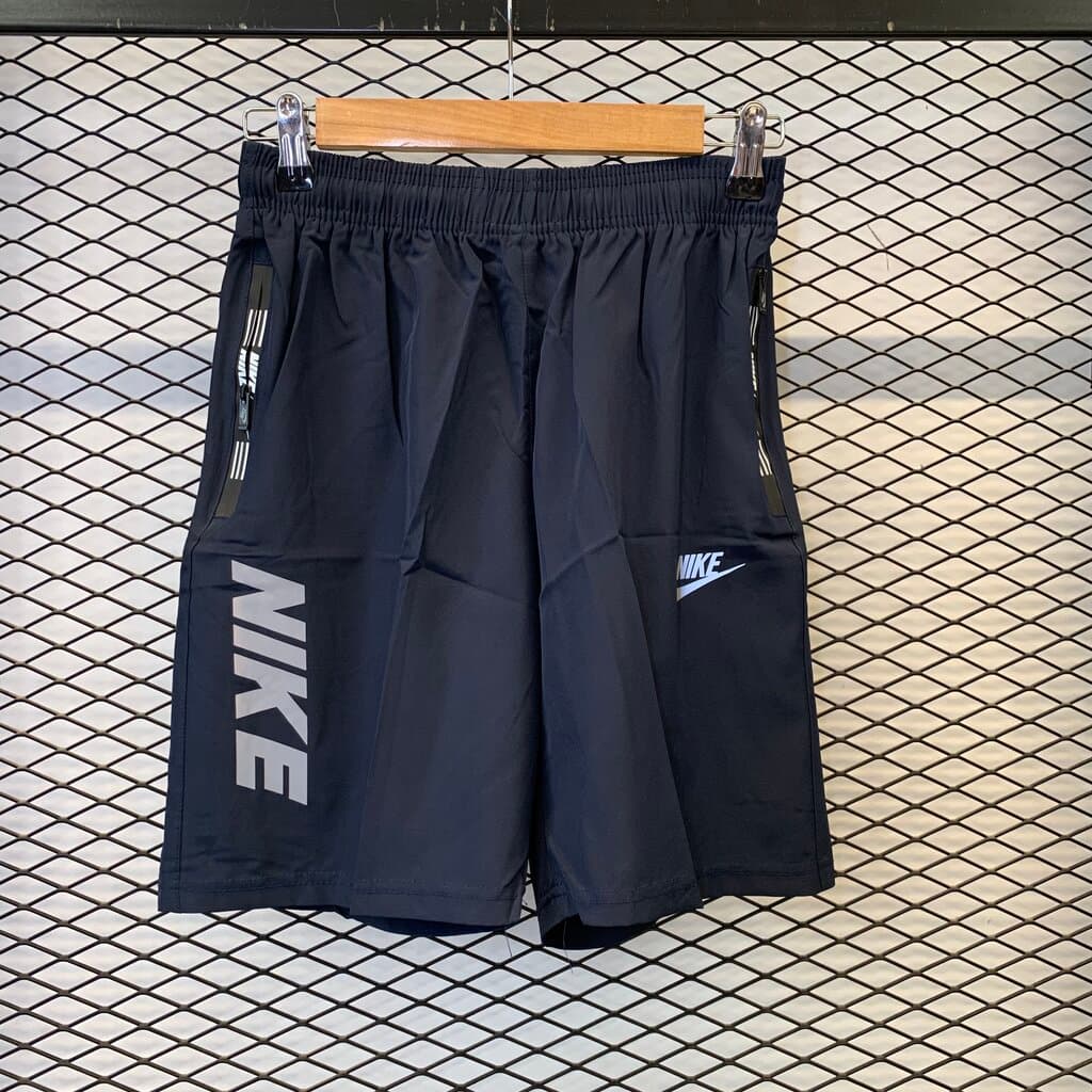 Nike Men's Athletic Shorts - Navy Blue (M)