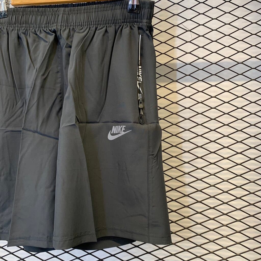 Nike Men's Active Athletic Shorts - Gray (L) 2