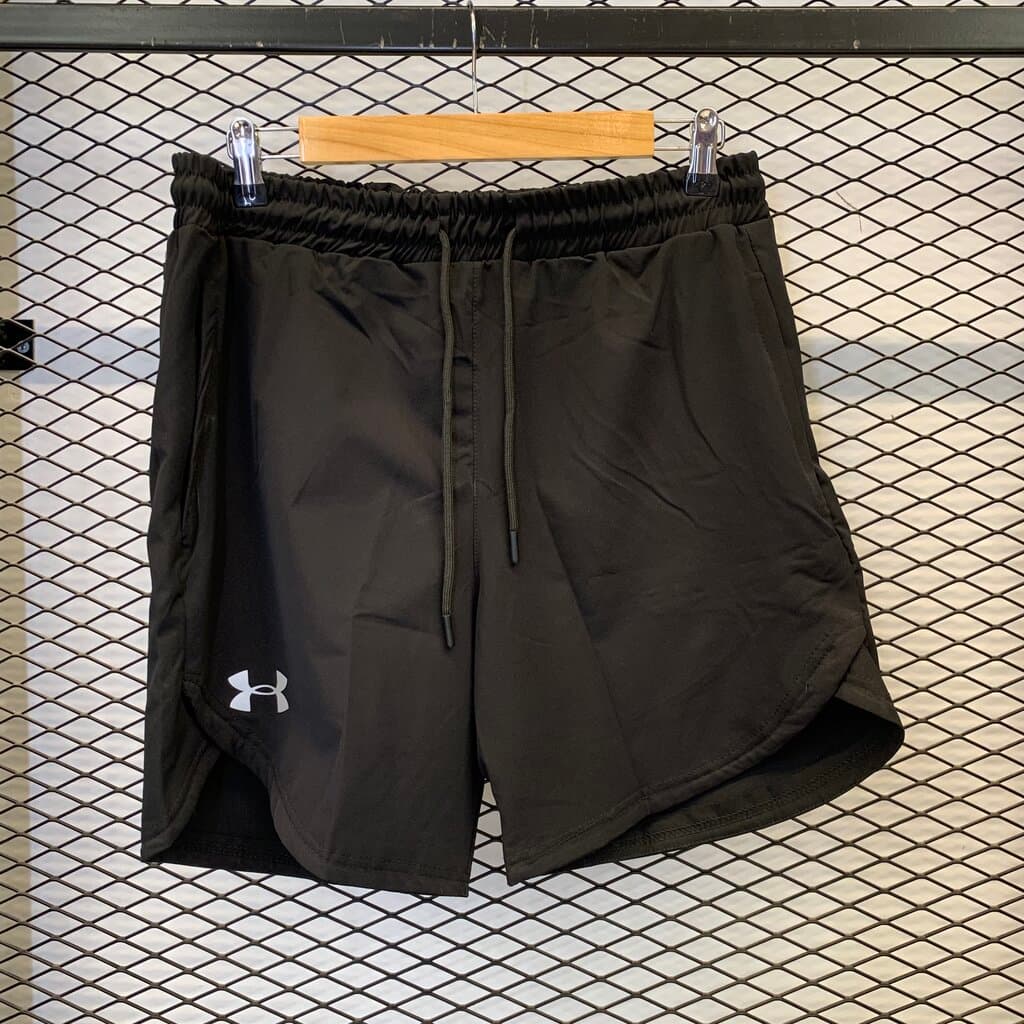 Under Armour Men's Athletic Shorts - Black (M)