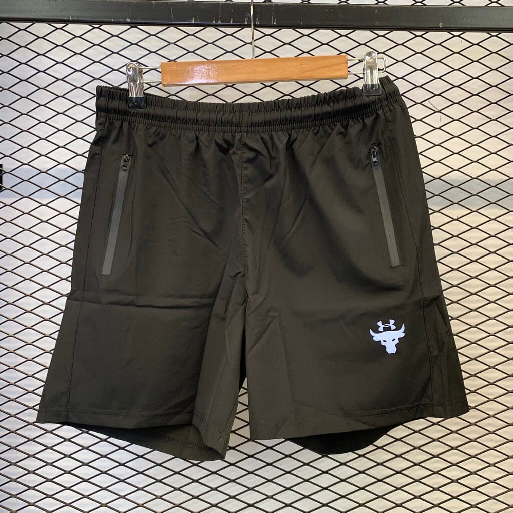 Under Armour Men's Athletic Shorts - Black (L)