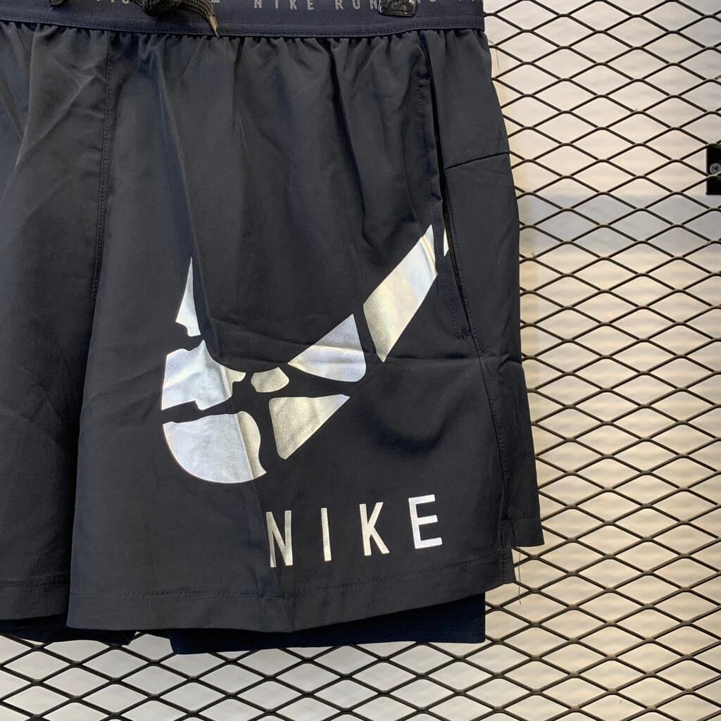 Nike Men's Athletic Shorts - Navy Blue (M) 3