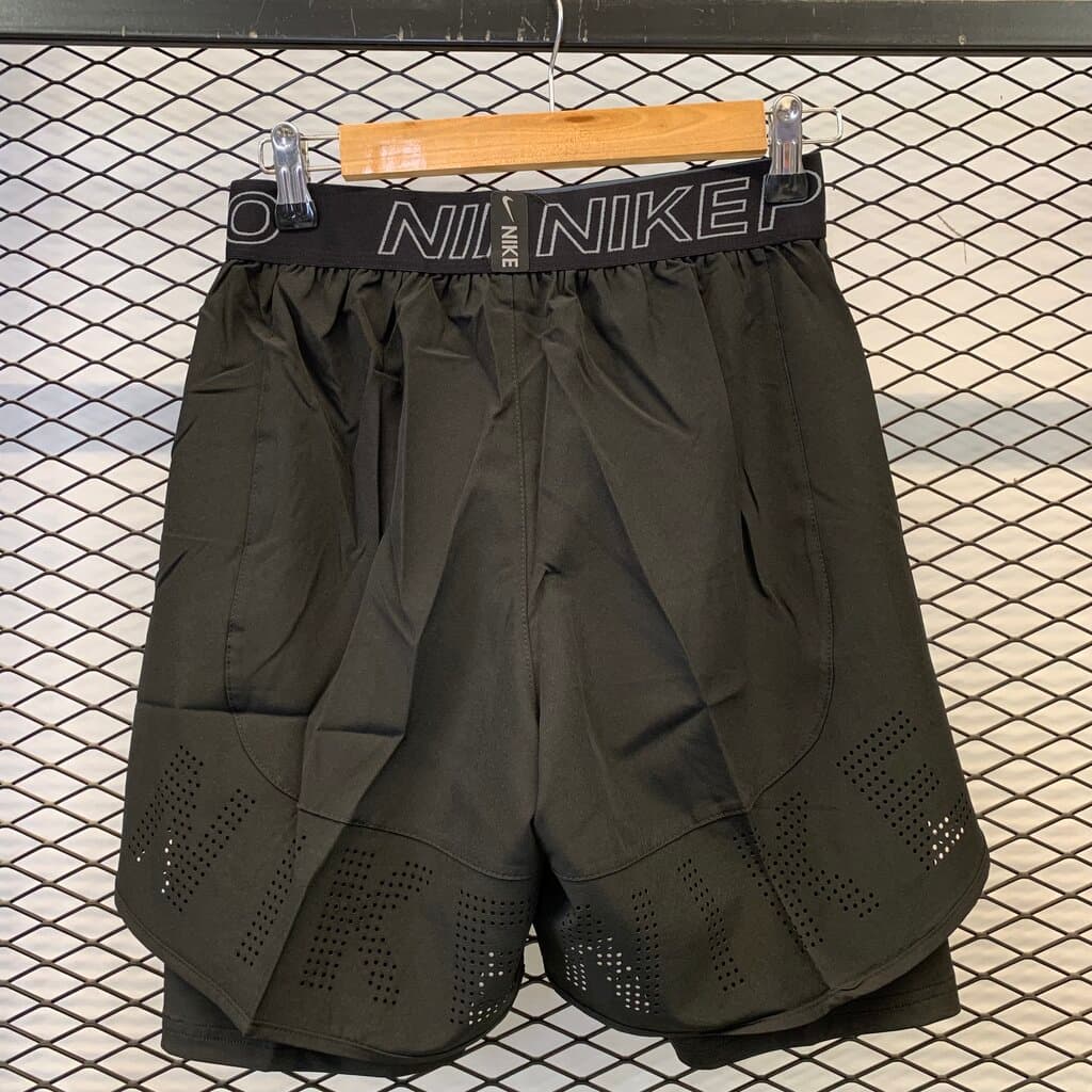 Nike Men's Athletic Shorts - Navy Blue (M)