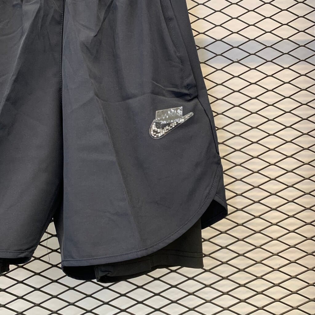 Nike Men's Athletic Shorts - Navy Blue (M) 4