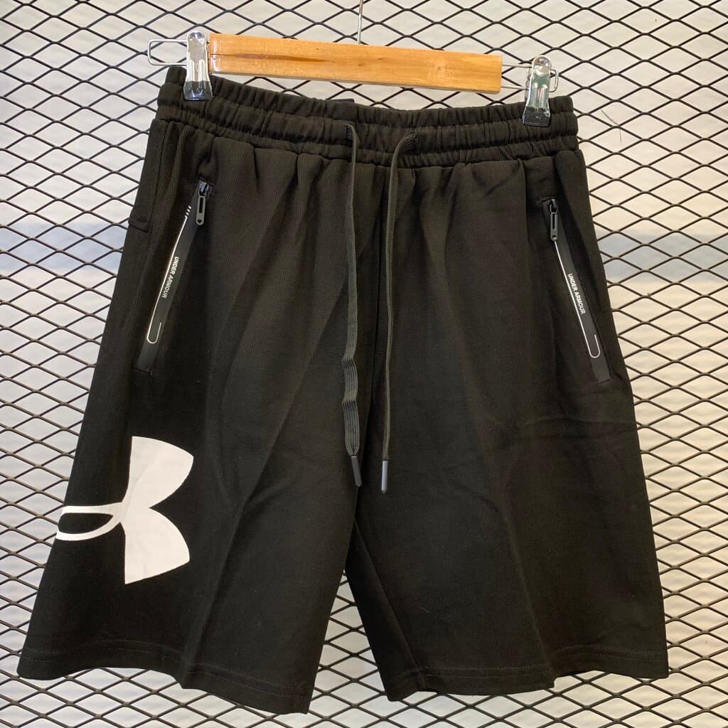 Under Armour Men's Athletic Shorts - Black (M) 2