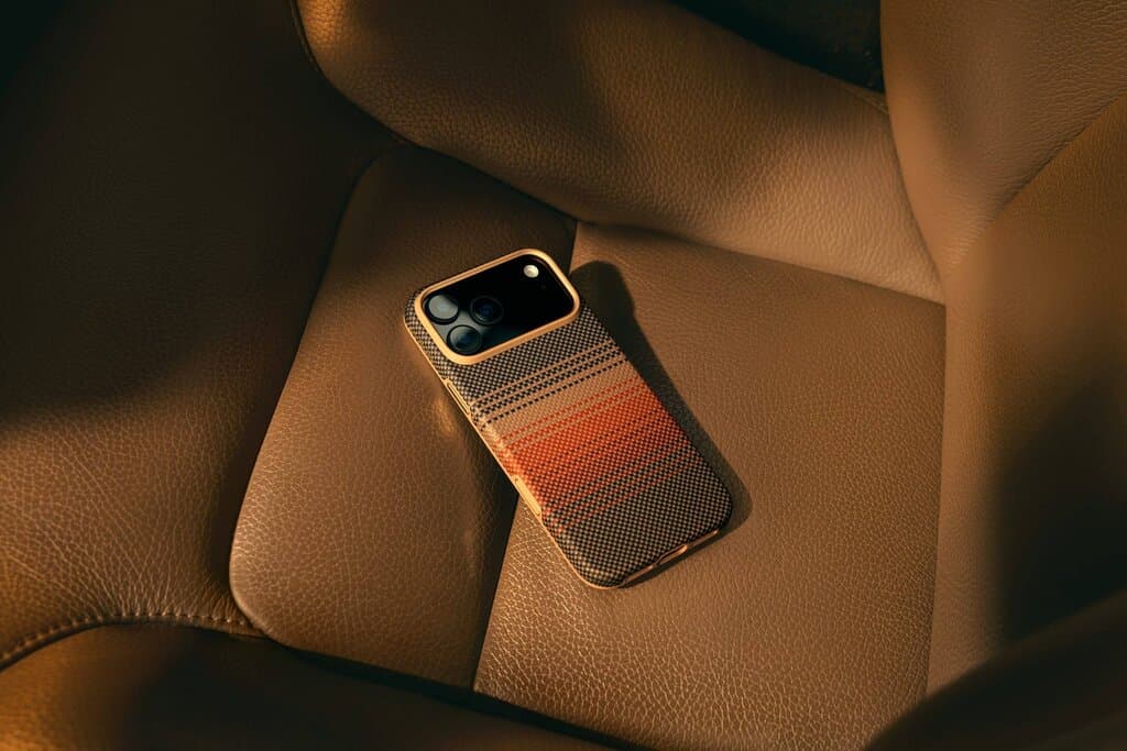PITAKA Aramid ProGuard Case - iPhone 17 Pro, Sunset 9