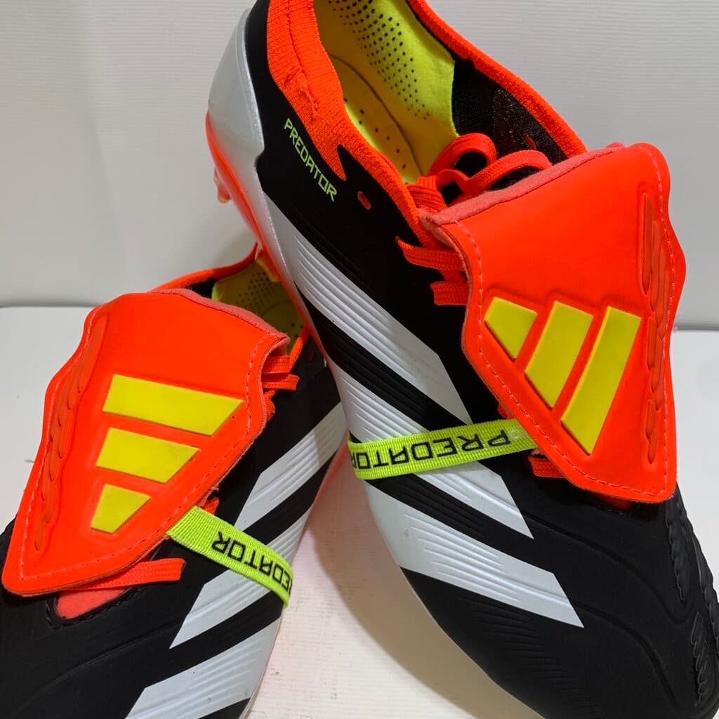 Adidas Men's Football Shoes - Orang (45) 3