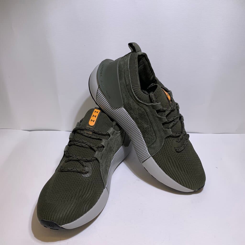 Under Armour Men's Sneakers - Olive (45) 2