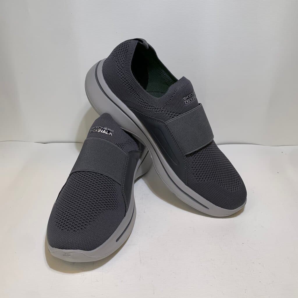 Skechers Men's Sneakers - Gray (45)