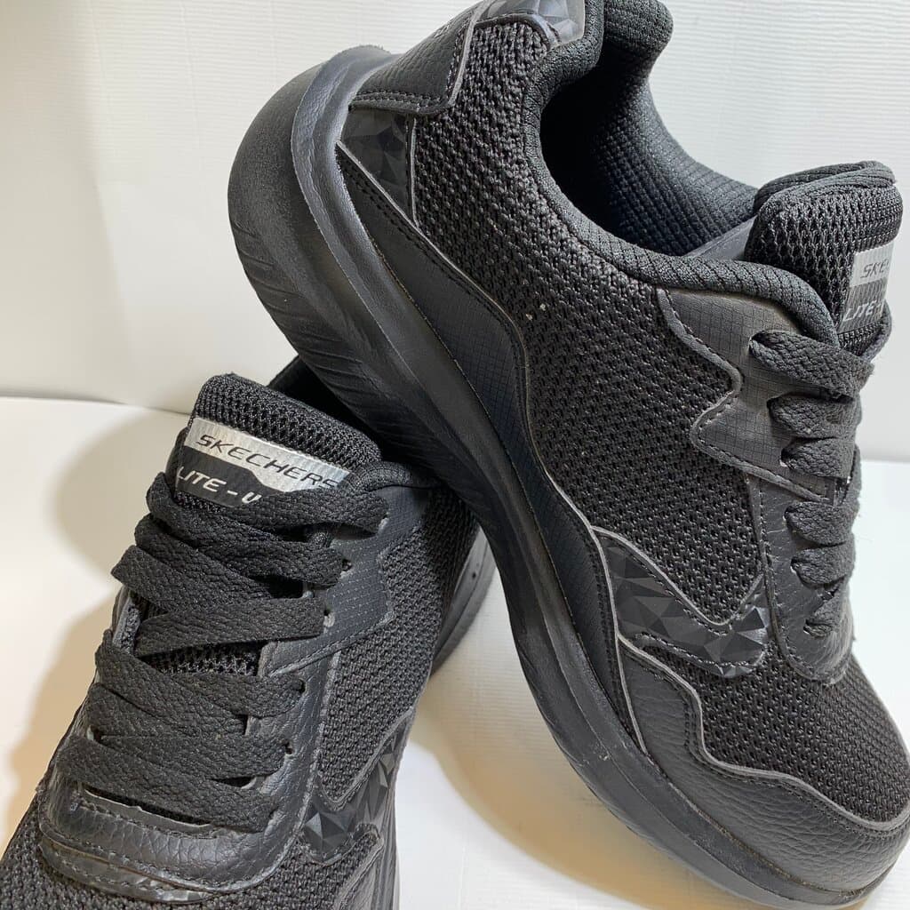 Skechers Women's Sneakers - Black (40) 3