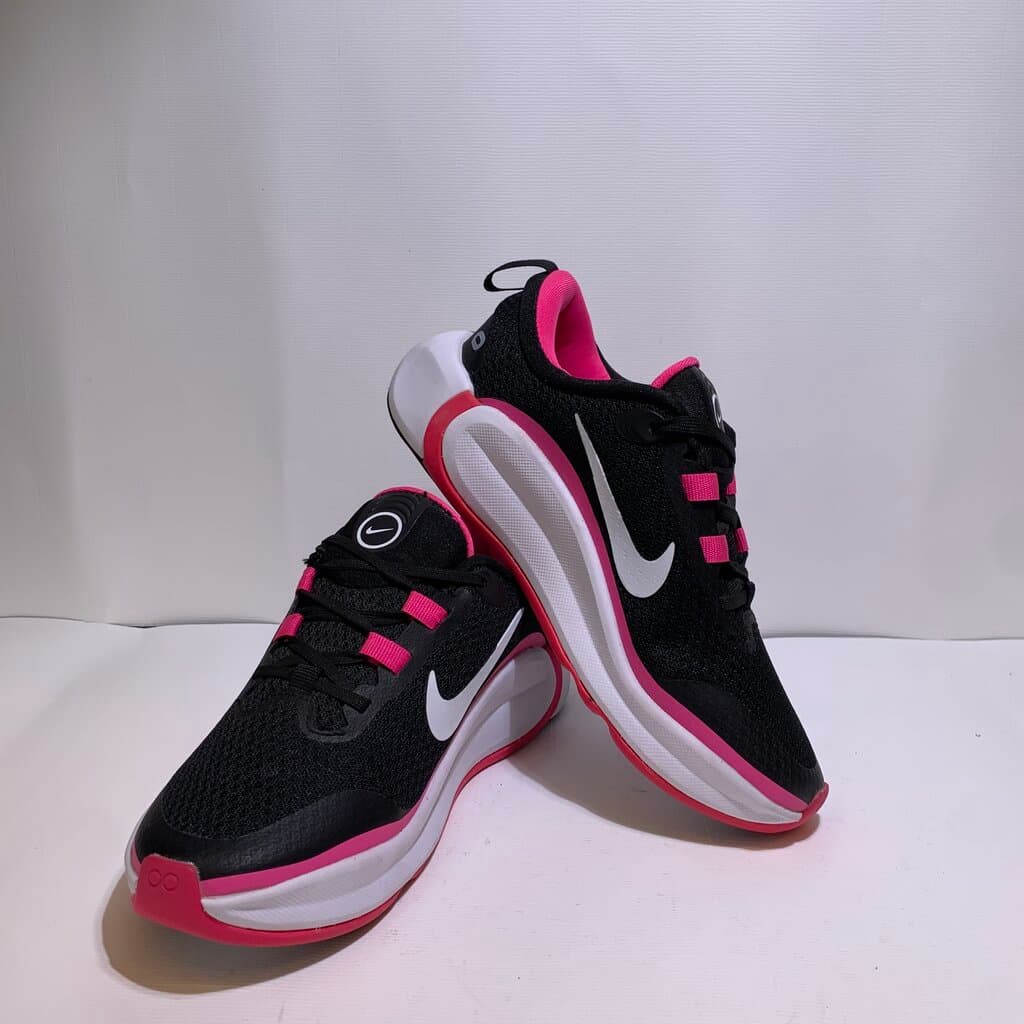 Nike Women's Sneakers - Black (40)