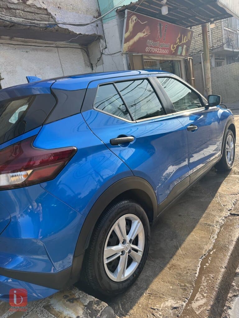 Nissan Kicks 3