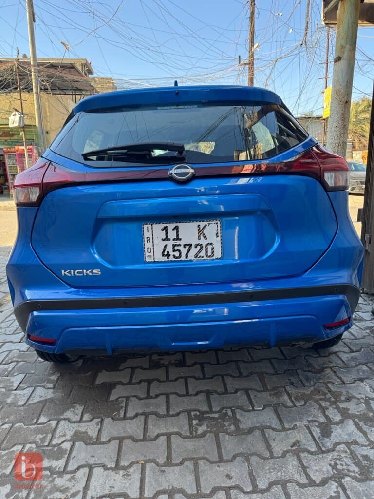 Nissan Kicks 5