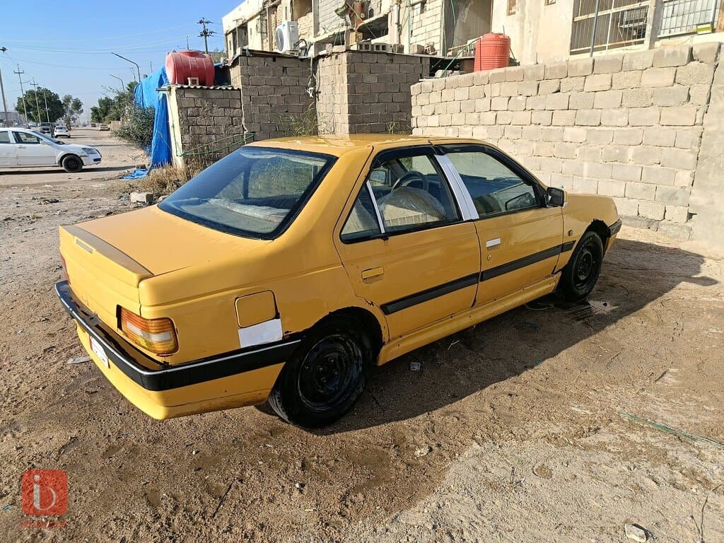 Peugeot 405 3