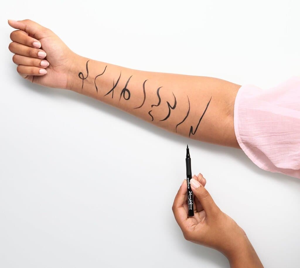 Essence 24Ever Ink 4