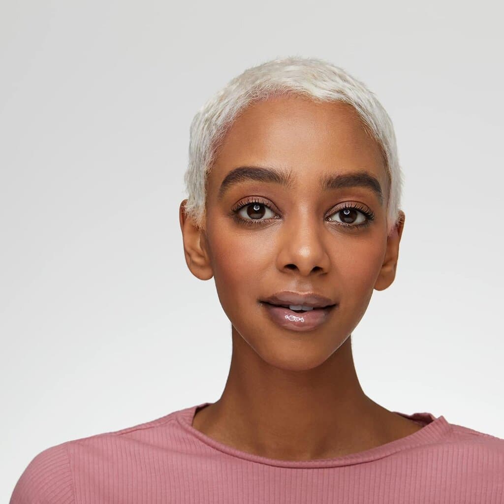 Essence Lipgloss 4