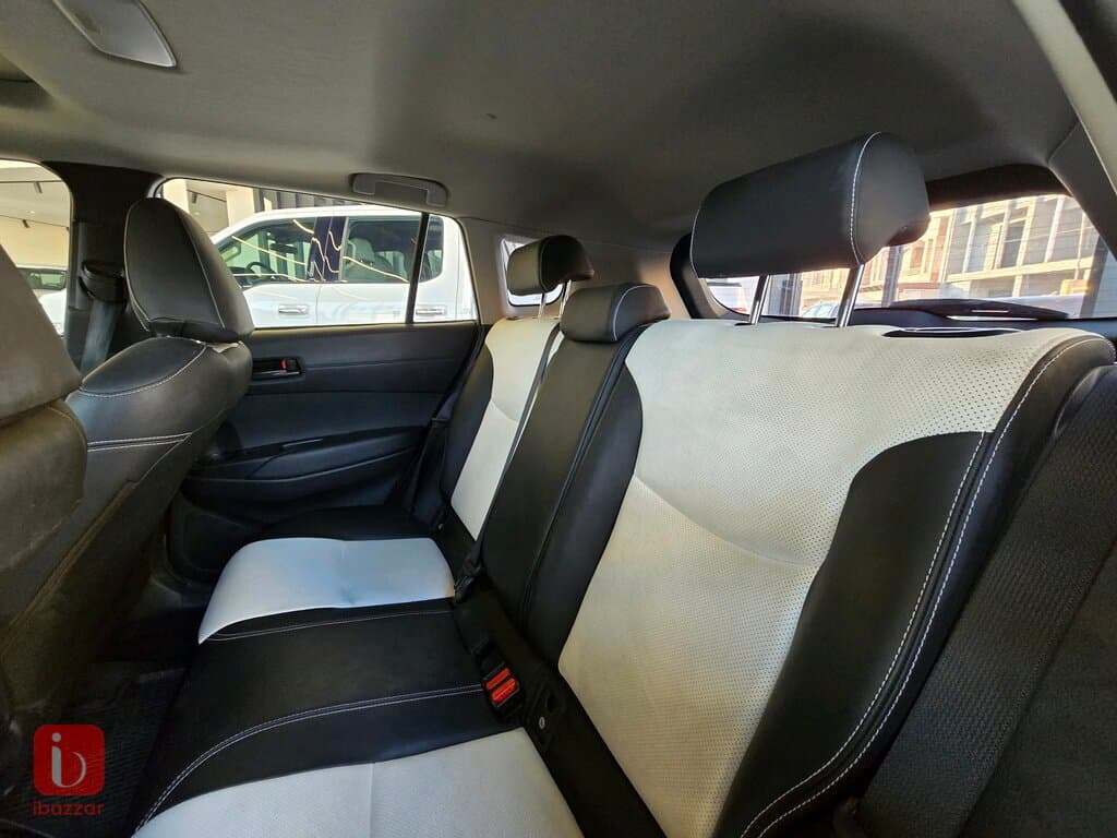 Toyota Corolla Cross 5