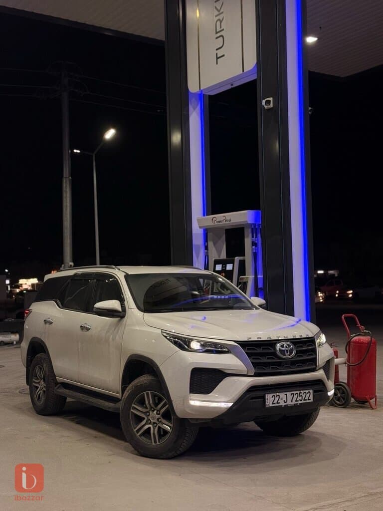 Toyota Fortuner GXR 3