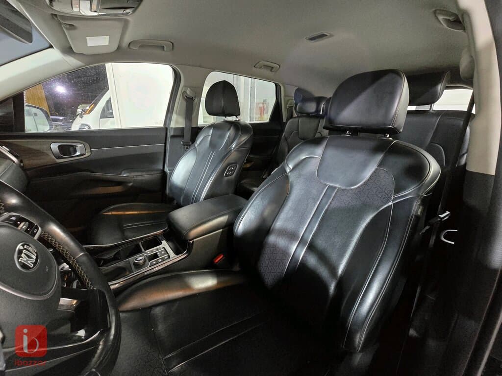 KIA Sorento 9