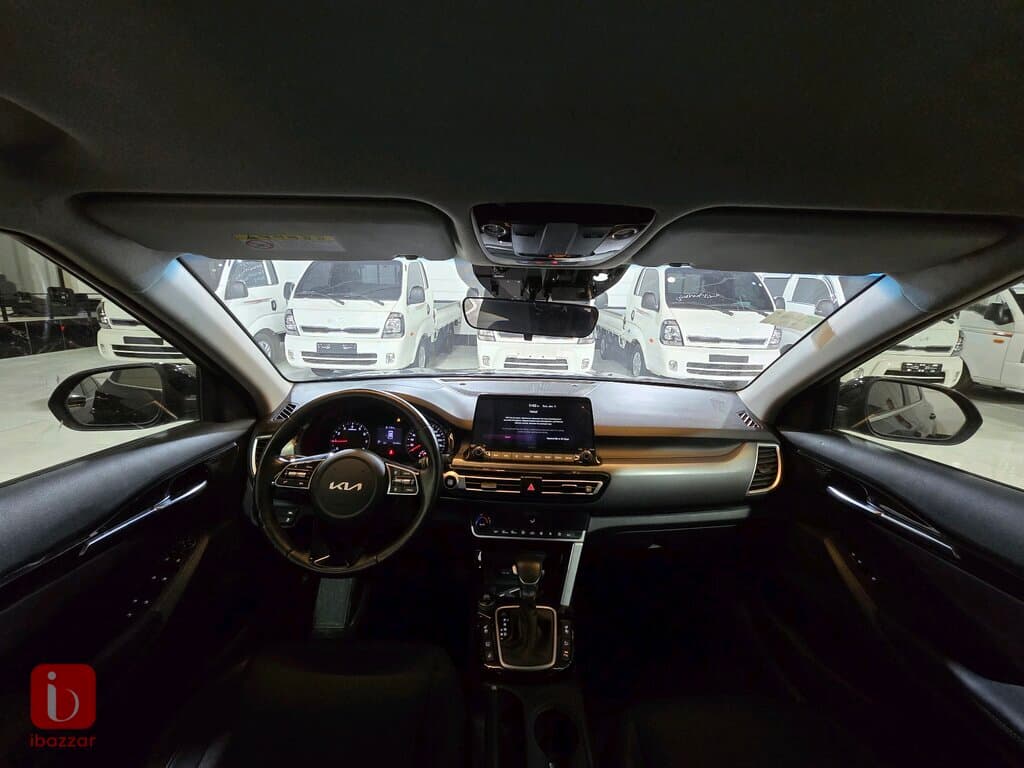 KIA Seltos 8