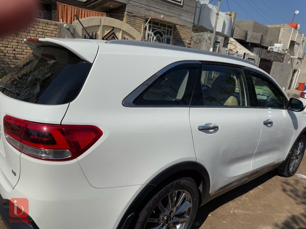 KIA Sorento 5