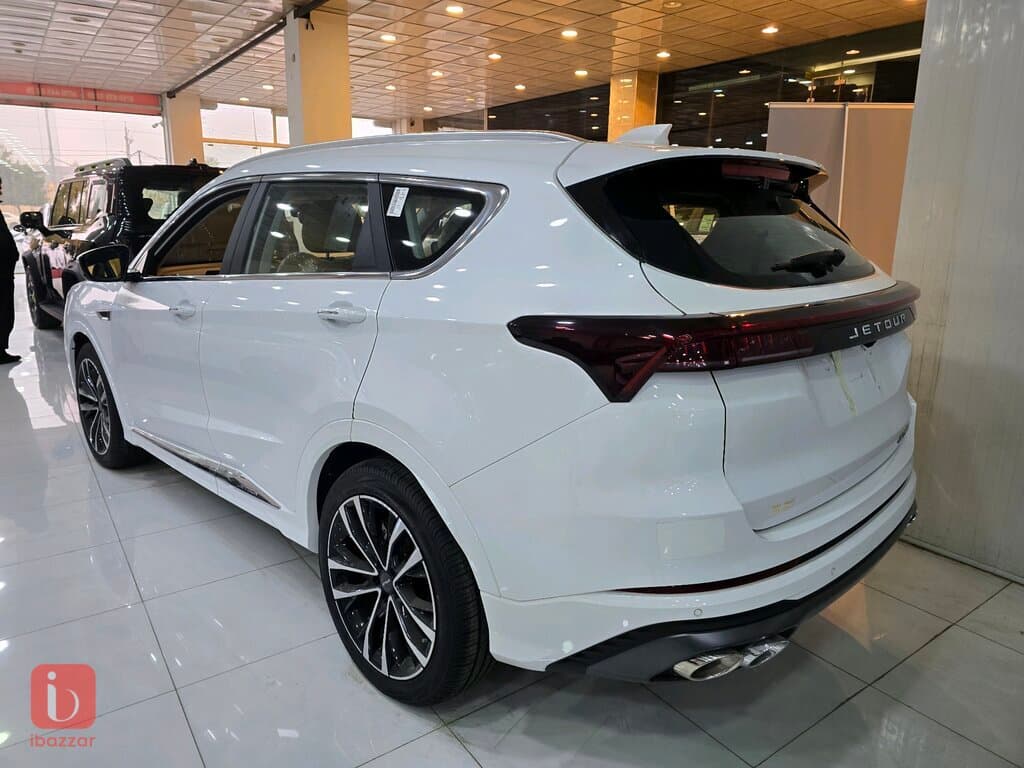 Jetour X70 Plus 4