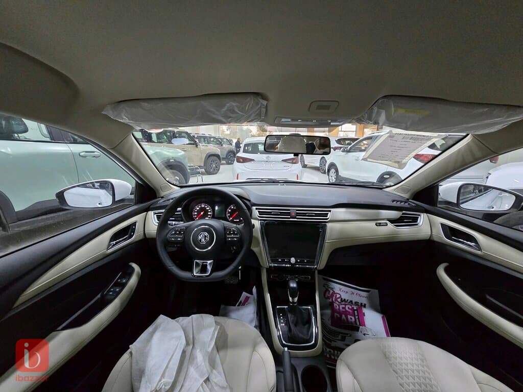 MG MG5 Standard 6