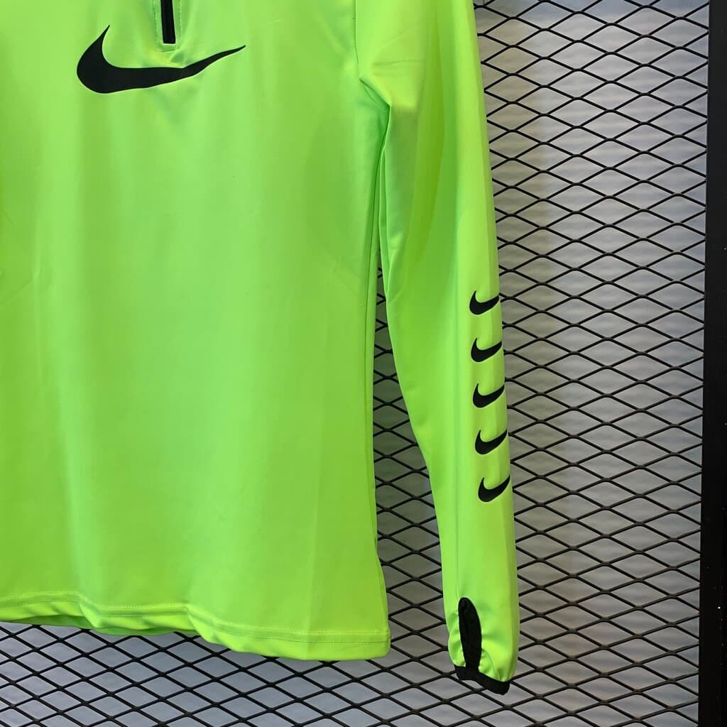 Nike Women's Tracksuit - Neon Green (S) 7
