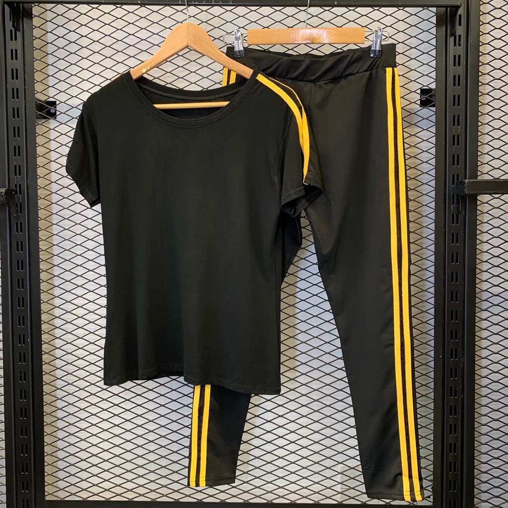 Nike Women's Tracksuit - Black (S) 3