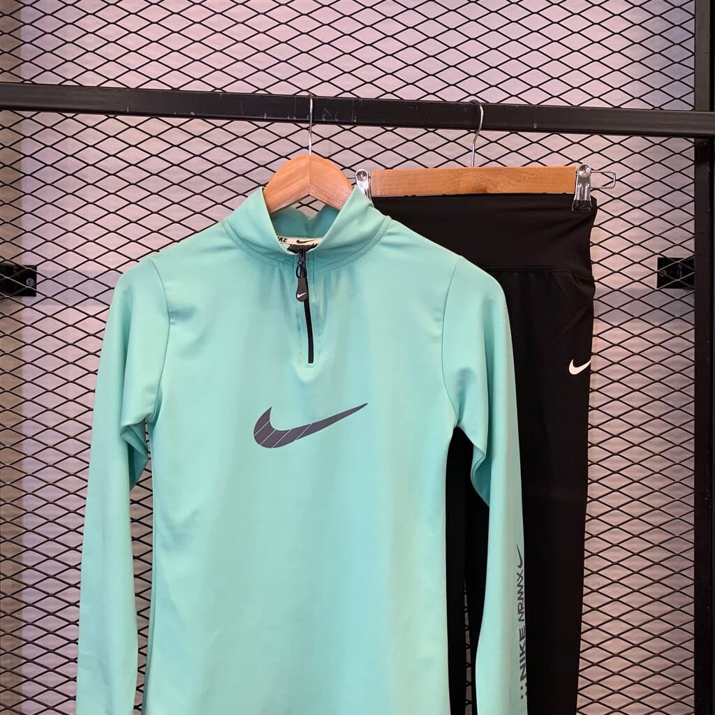 Nike Women's Activewear Tracksuit - Light Green (S) 3