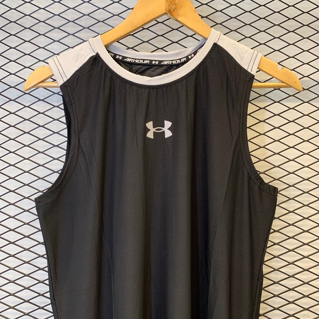 Under Armour Men's Sleeveless Workout Top - Black (S) 2