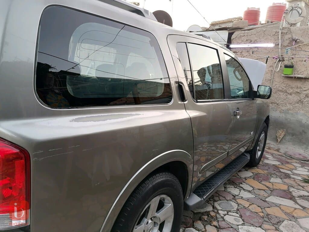 Nissan Armada SE 6