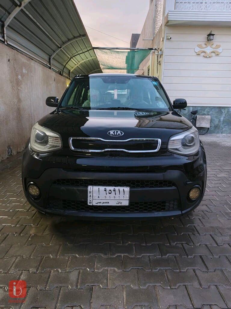 KIA Soul EX 7