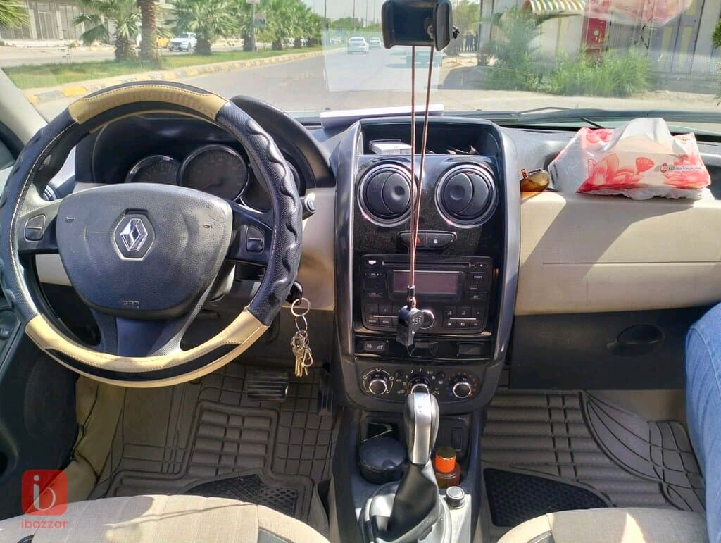 Renault Duster Standard 9