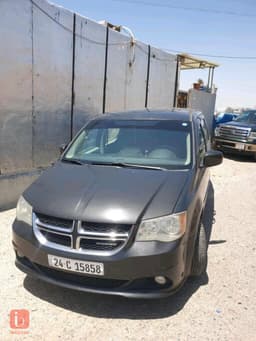 Dodge Caravan SXT — photo 3