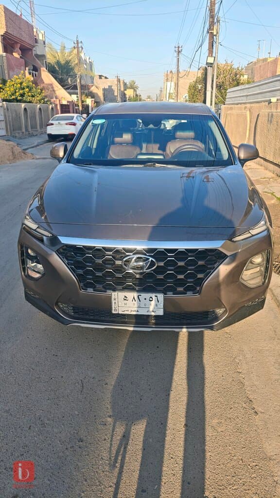 Hyundai Santa Fe Standard 9