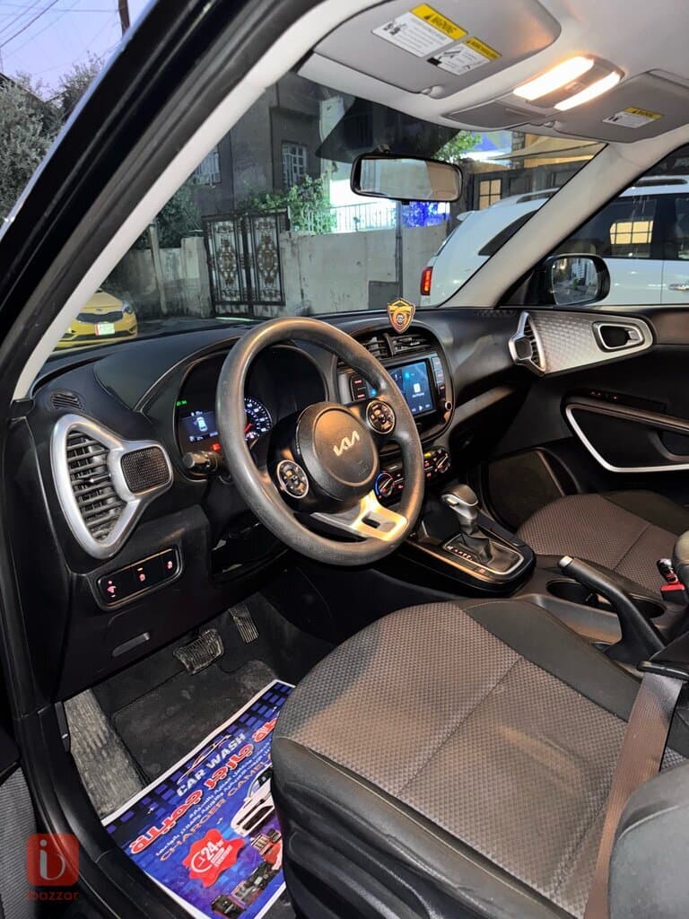 KIA Soul LX 13