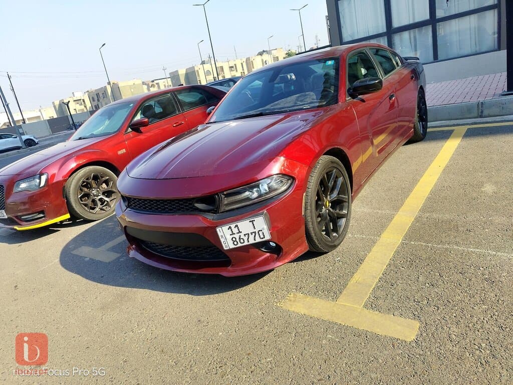 Dodge Charger SXT