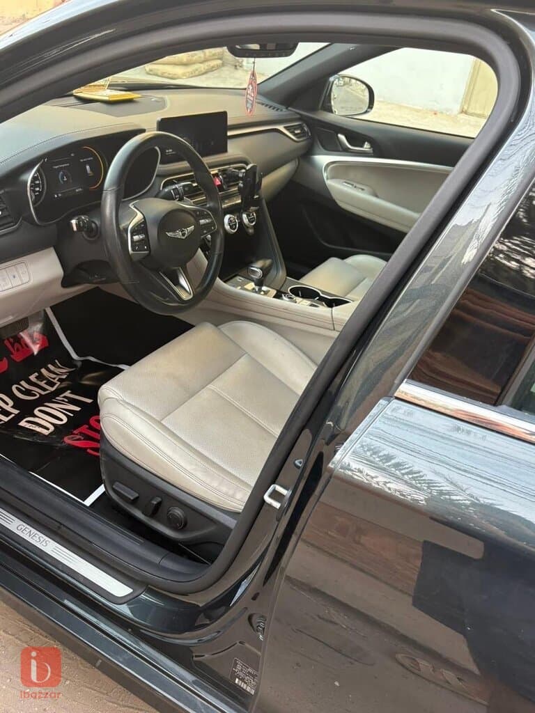 Genesis G70 — photo 8
