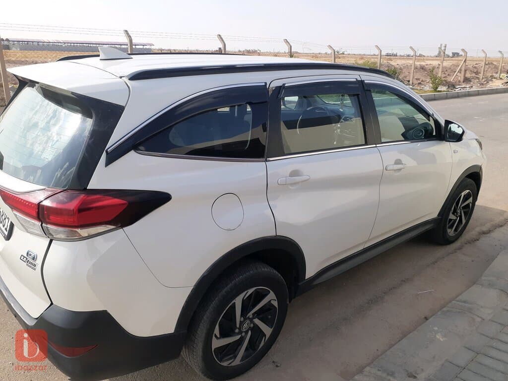 Toyota Rush GX 5