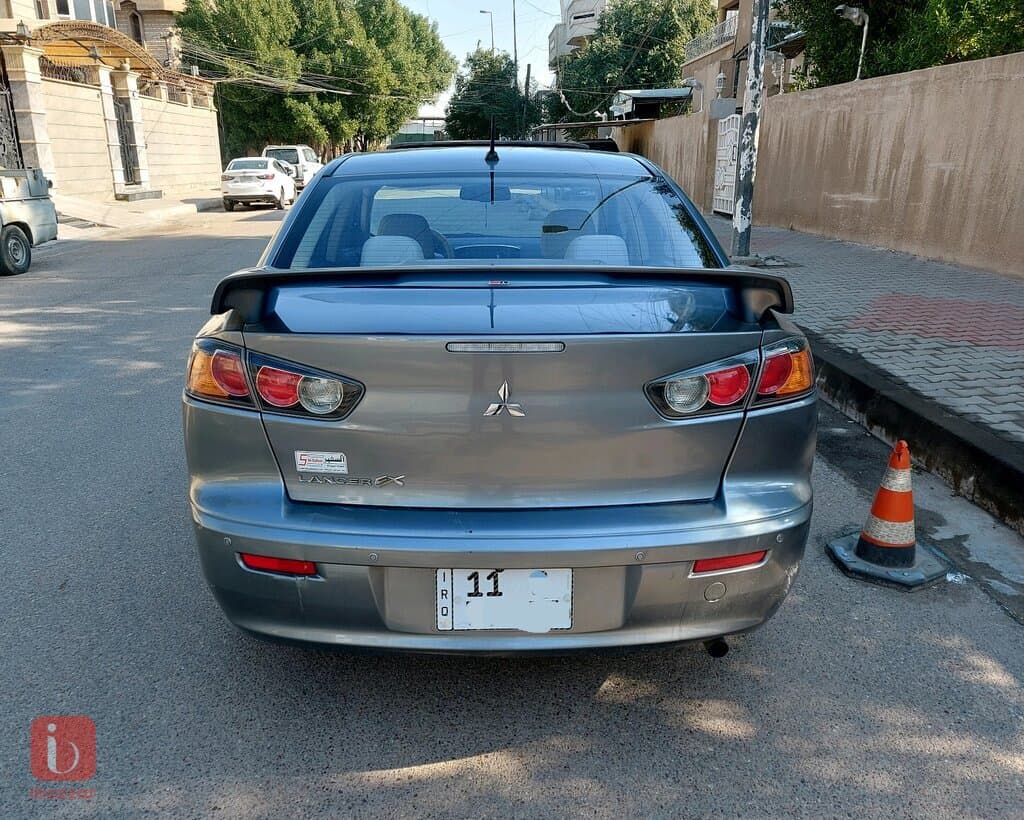 Mitsubishi Lancer GLS Plus 3