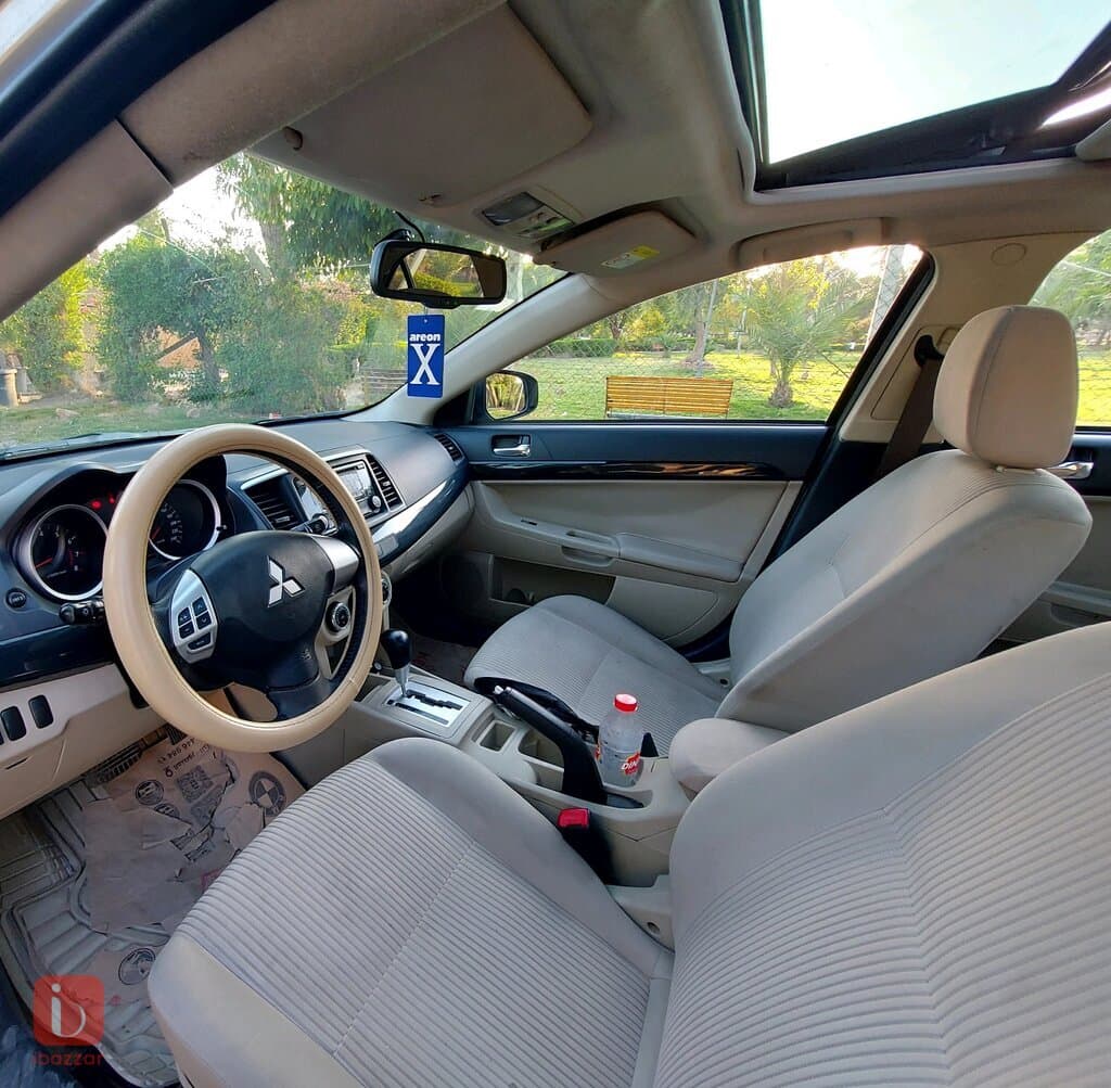 Mitsubishi Lancer GLS Plus 9