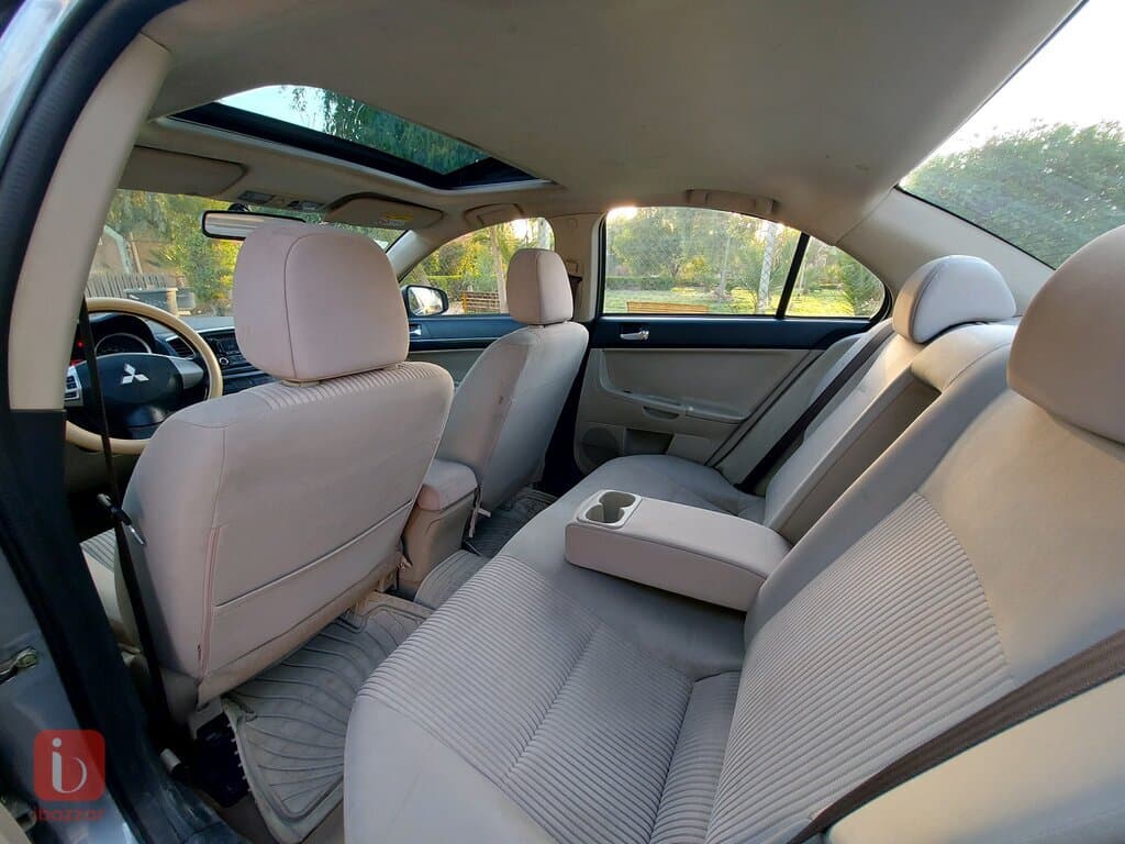 Mitsubishi Lancer GLS Plus 10
