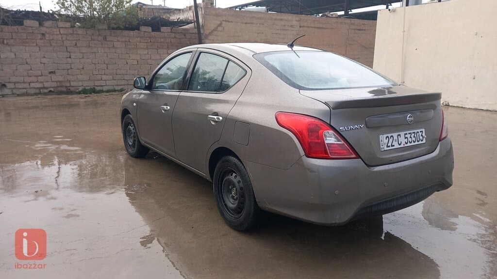 Nissan Sunny S 5